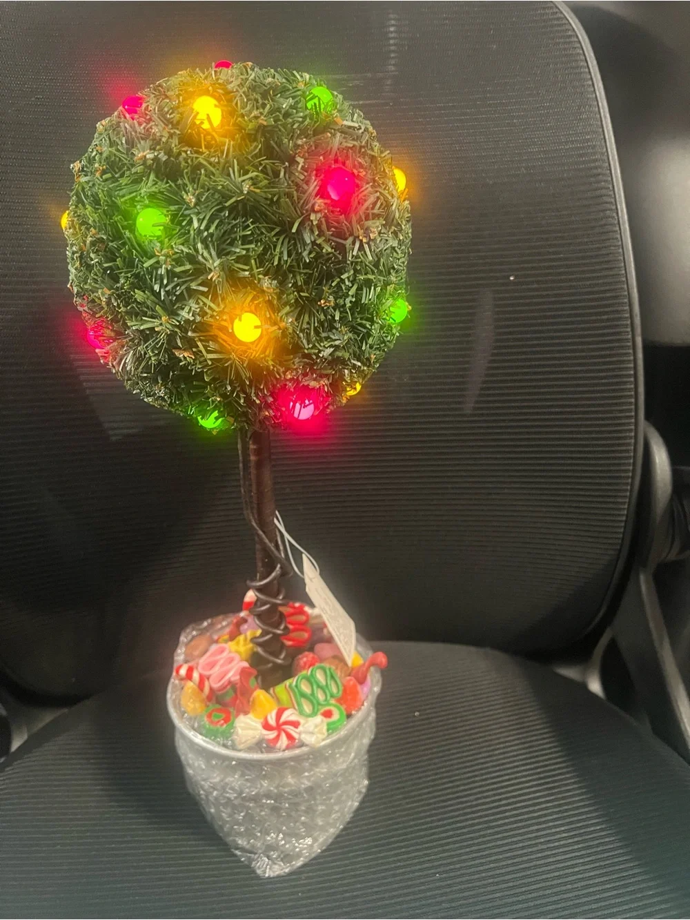 New in Box Hallmark Sugar Plum Tabletop LED Lighted Topiary Tree with Candy Base